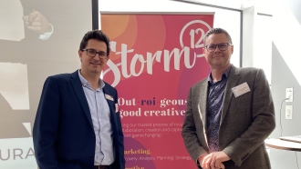 Storm12 deliver out-roi-geously good presentation